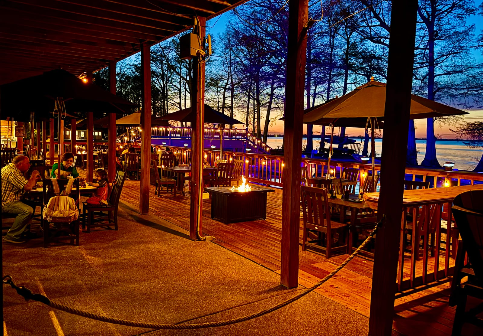 Outside Dinning