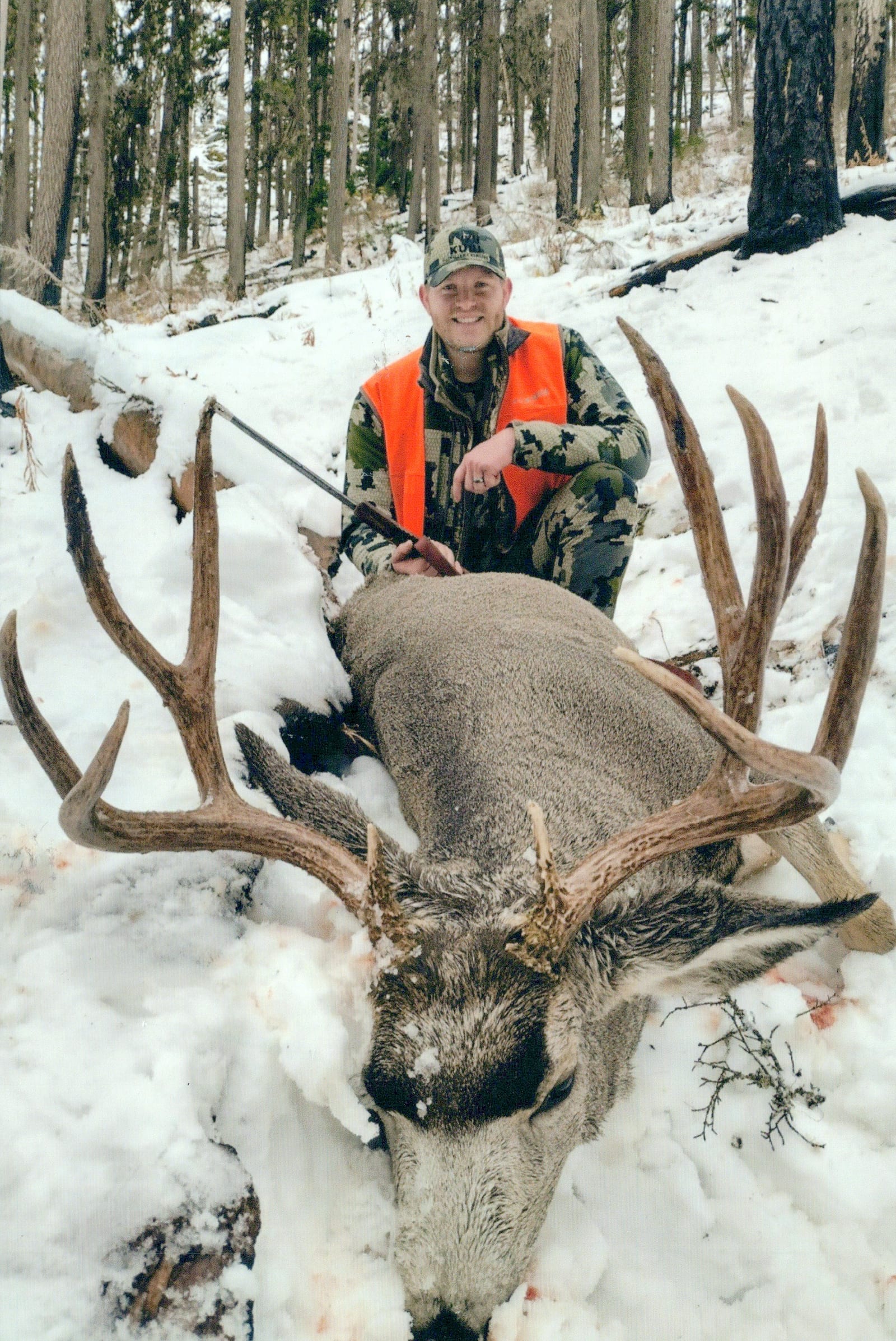 Bullseye Outfitting | Montana Mule Deer Hunting Guide