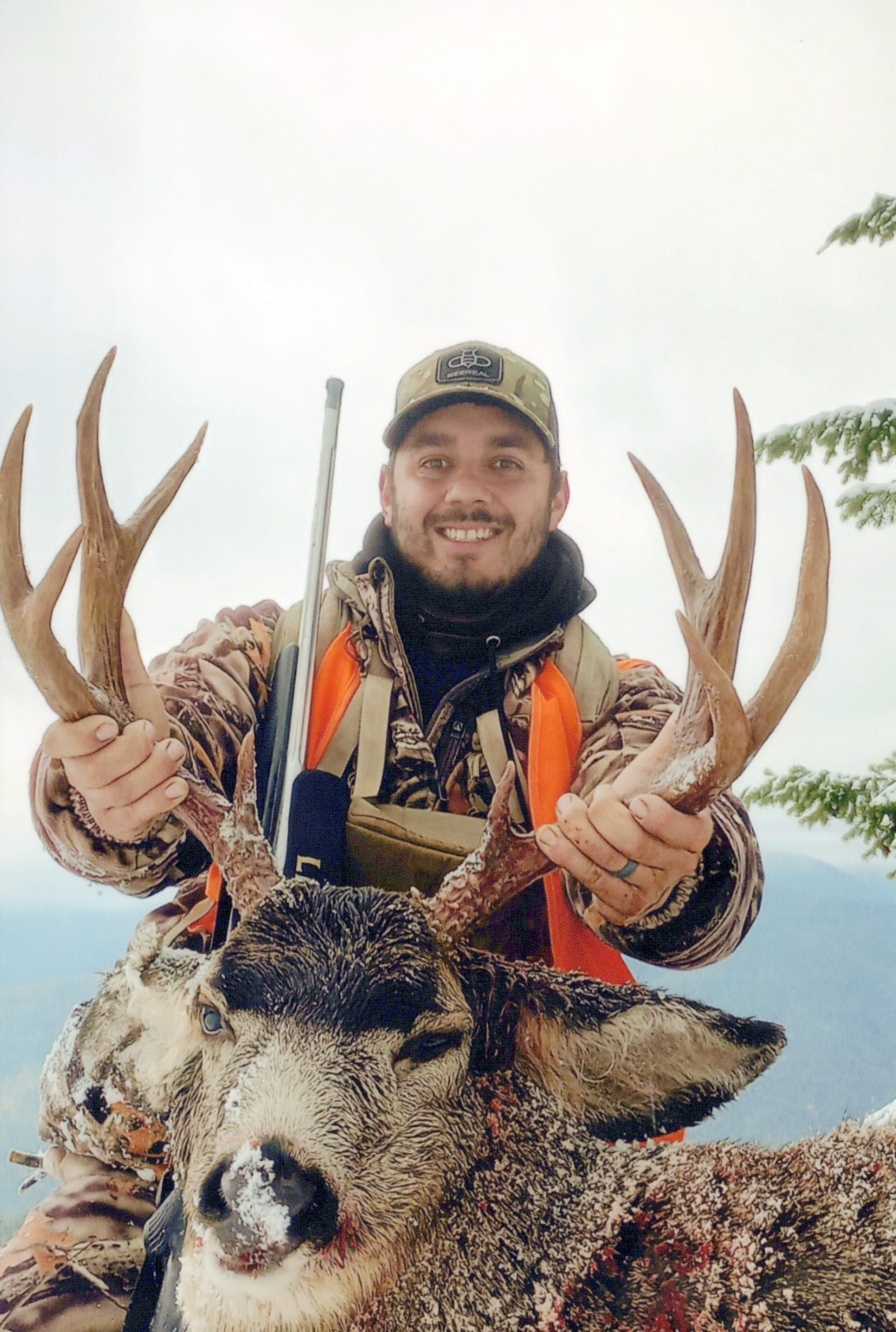 Bullseye Outfitting | Montana Elk Hunting Guide