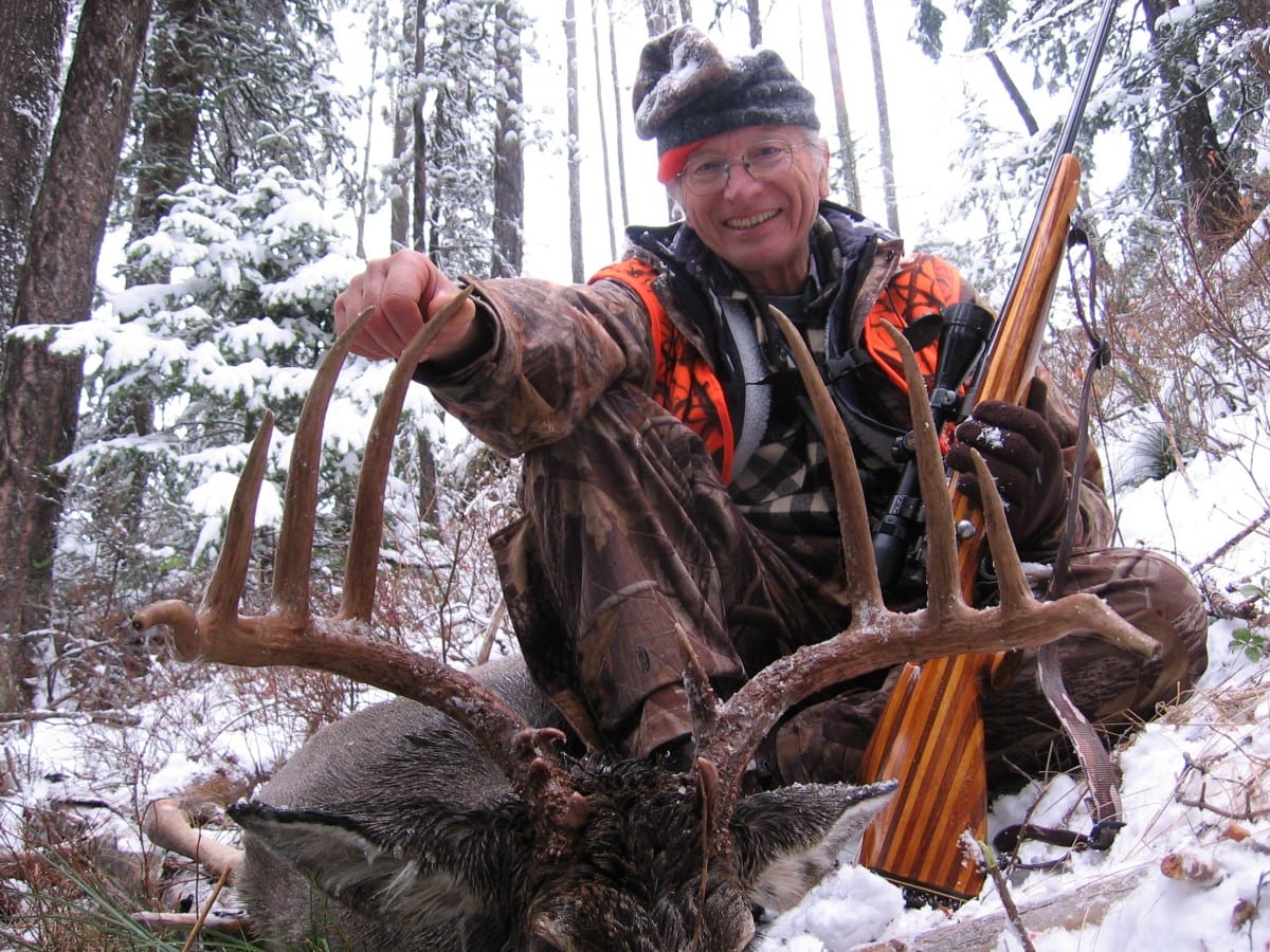 whitetail deer hunting