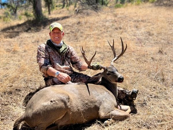 john newell six pt deer2 aug9