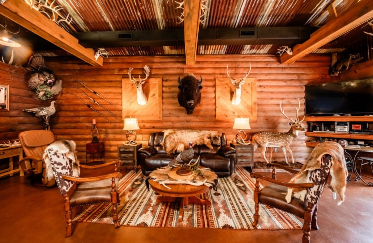 Hunting Lodge Area