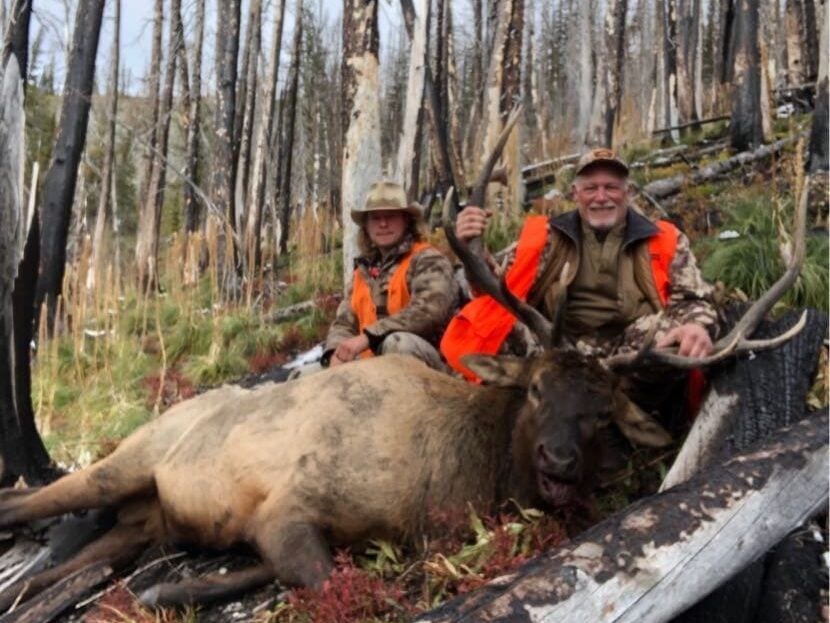 showcasing elk trophy