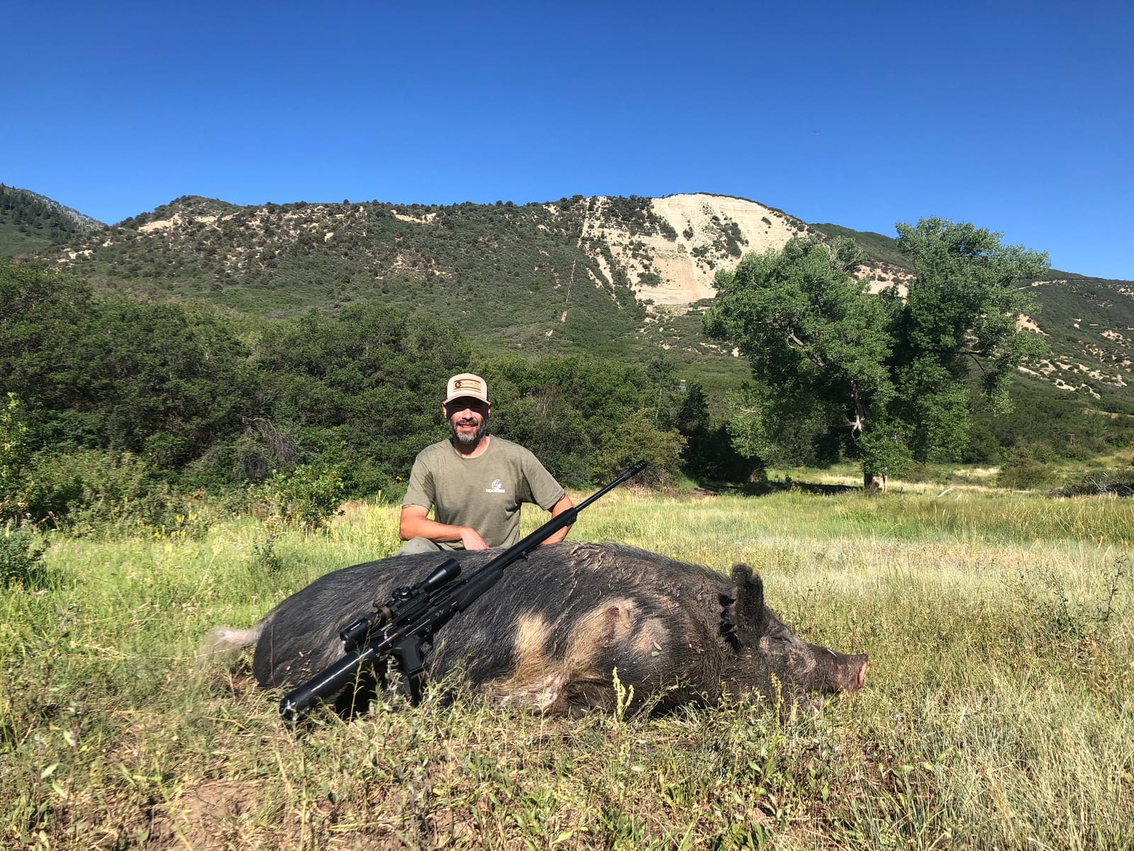 All-Inclusive Hog Hunting Packages