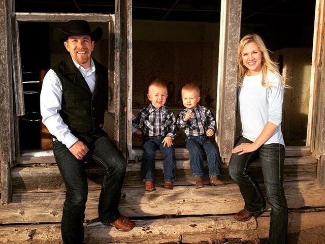 Merry Christmas from _skylineoutfitters